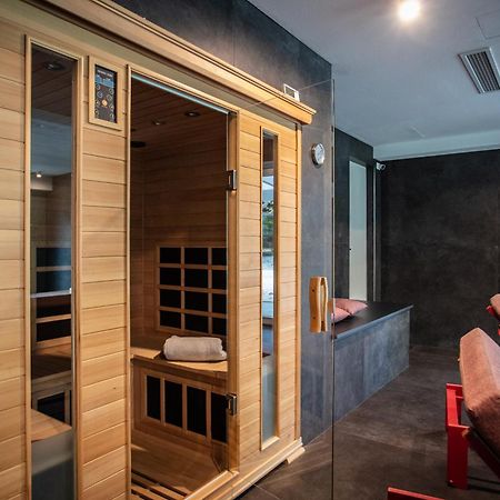 La Casa Nel Parco Luxury B&B Сан Ладзаро ди Савена Екстериор снимка